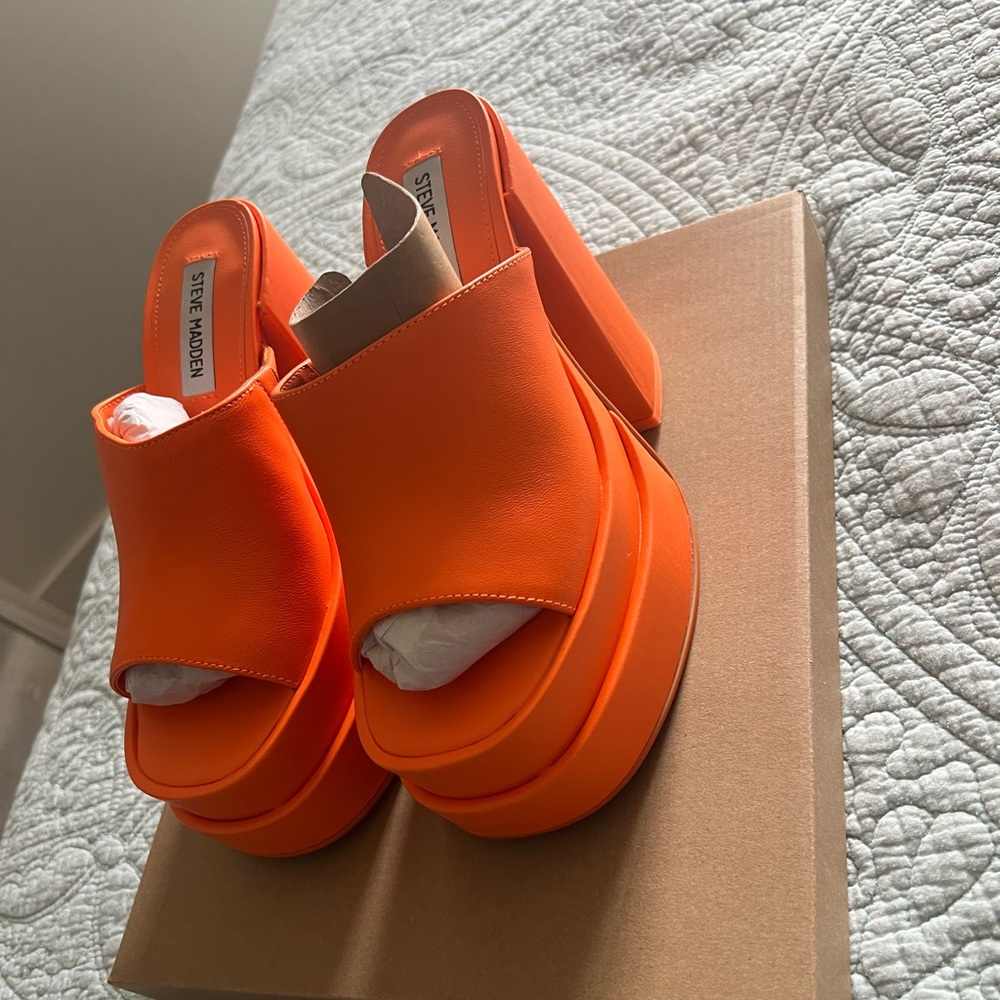 Steve Madden Platform Heels